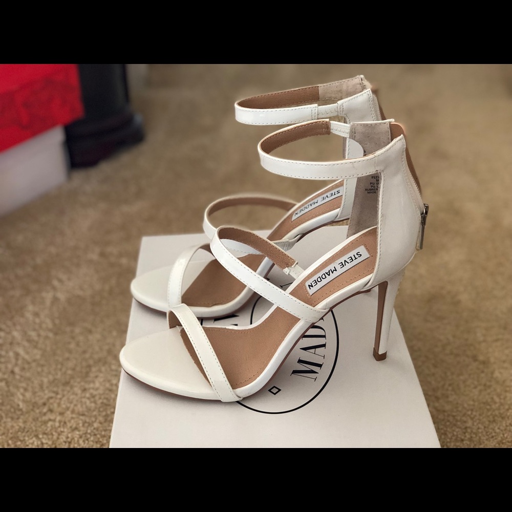 Steve Madden feelya heel, size 8, white, brand new